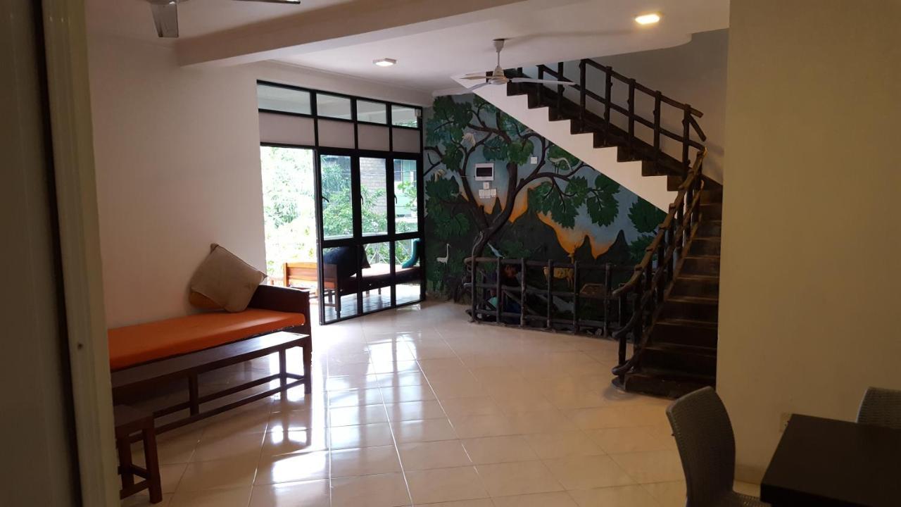 The Backpack Hub At Weligama Hostel Ngoại thất bức ảnh