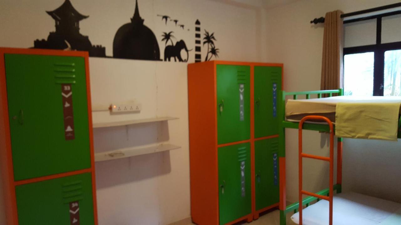 The Backpack Hub At Weligama Hostel Ngoại thất bức ảnh