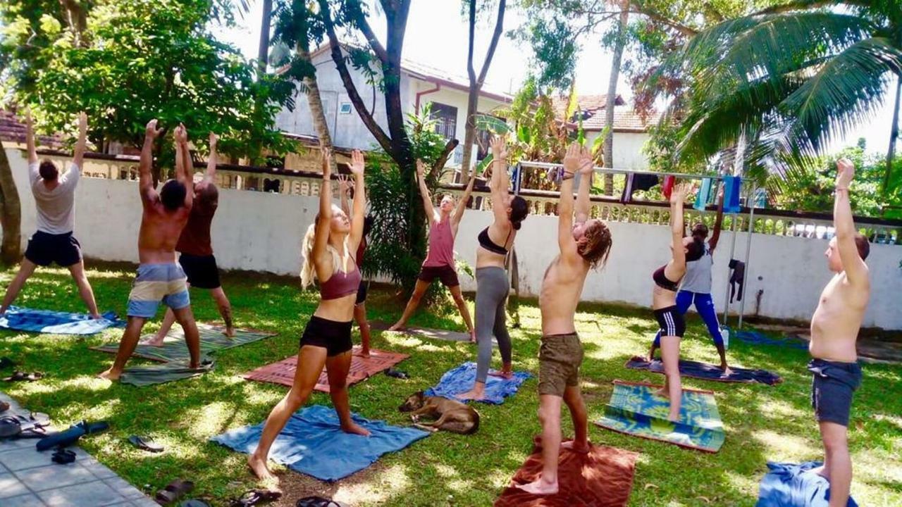 The Backpack Hub At Weligama Hostel Ngoại thất bức ảnh